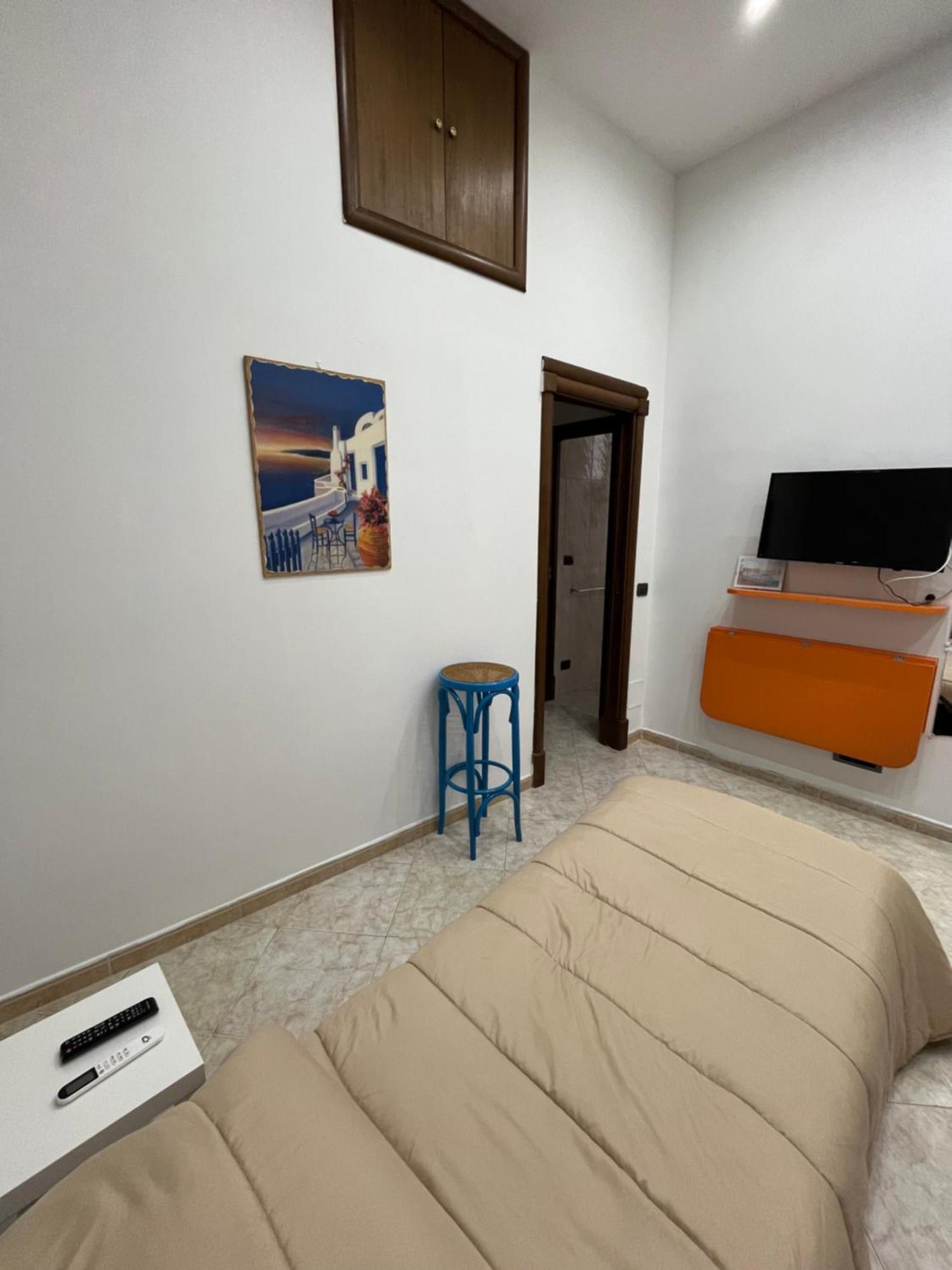 Barbi'S House Bed & Breakfast Naples Exterior photo